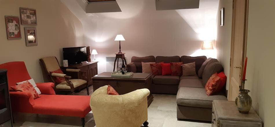 Le Maffe De Scourmont Villa Chimay Buitenkant foto